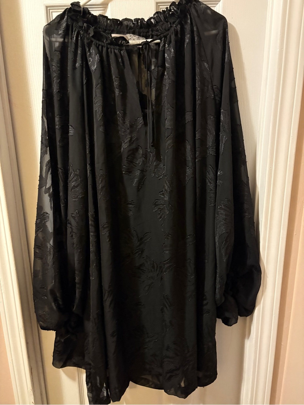 H&M Black Long-Sleeve Textured Peasant Tunic Dress